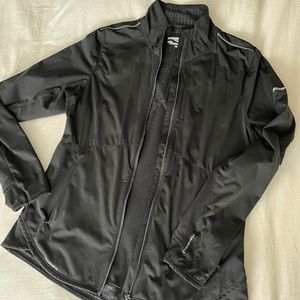 Saucony Run Shield Flexshell women’s medium jacket